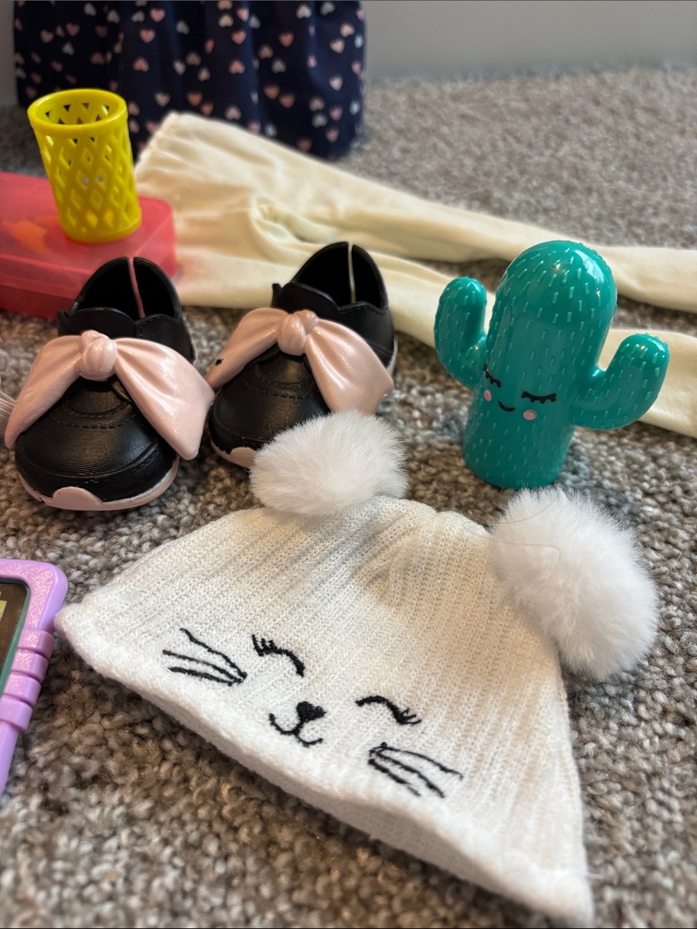 Our Generation Bundle: Comes with Doll, Dog and Accessories - Picture 4 of 8